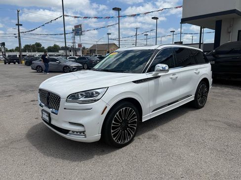 Used 2020 Lincoln Aviator Black Label w/ Dynamic Handling Package AWD/4WD image 2