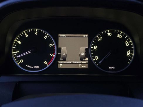 Used 2010 Land Rover LR4 HSE LUX image 9