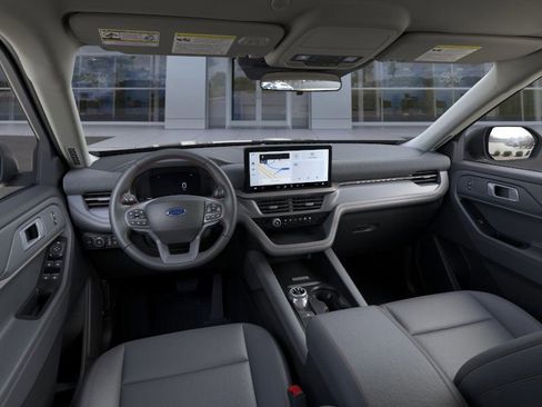 New 2025 Ford Explorer Active w/ Active Comfort Package image 9