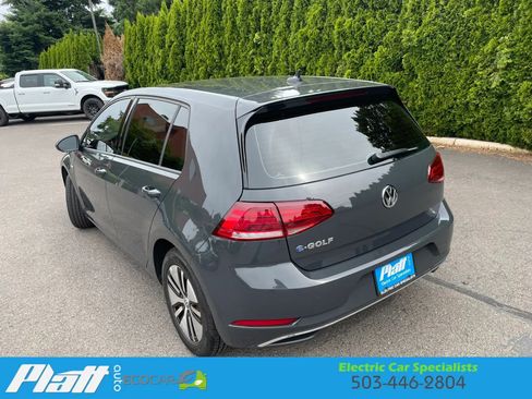 Used 2019 Volkswagen e-Golf SE w/ Driver Assistance Package FWD image 8