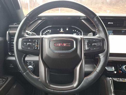Used 2022 GMC Sierra 1500 AT4 w/ AT4 Premium Package image 19