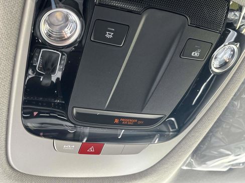 New 2026 Kia Seltos EX FWD image 32