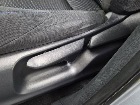 Used 2024 Toyota Corolla Cross SE image 21