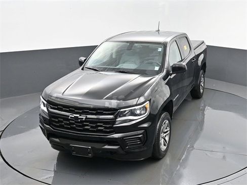 Used 2022 Chevrolet Colorado W/T w/ Custom Special Edition image 18
