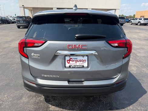 Used 2020 GMC Terrain SLE FWD image 14