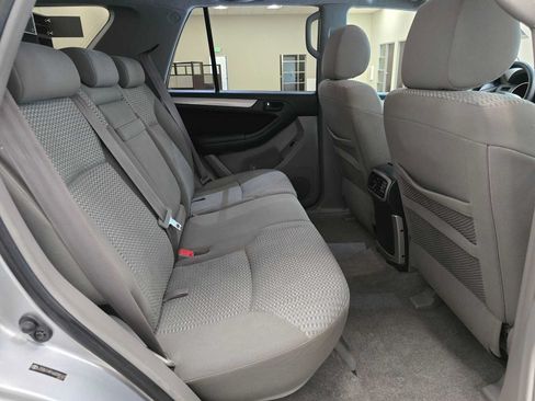 Used 2006 Toyota 4Runner SR5 AWD/4WD image 24