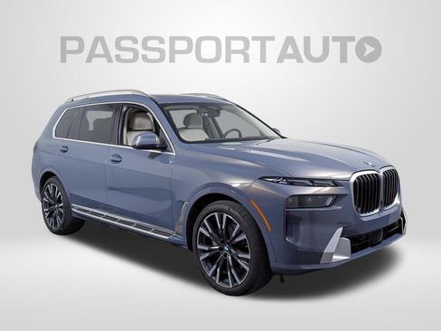 Used 2024 BMW X7 xDrive40i w/ Executive Package AWD/4WD image 11