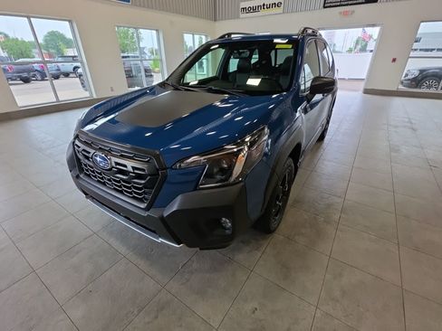 Used 2023 Subaru Forester Wilderness AWD/4WD image 2