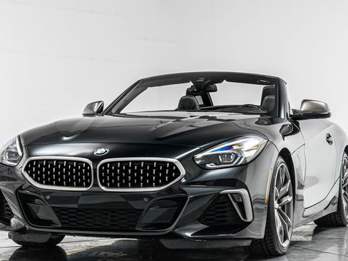 Used 2020 BMW Z4 M40i w/ Executive Package RWD image 5
