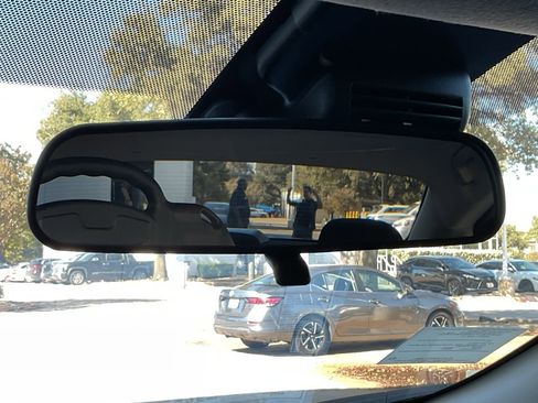 New 2025 Nissan Versa SV w/ Trunk Package image 24