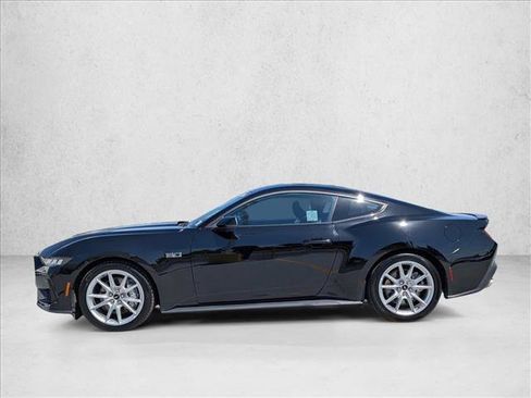 Used 2024 Ford Mustang GT Premium RWD image 9