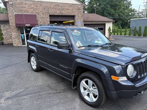 Used 2014 Jeep Patriot Latitude w/ All Weather Capability Group AWD/4WD image 6