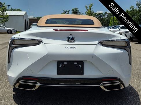 Used 2022 Lexus LC 500 Convertible w/ Touring Package RWD image 4