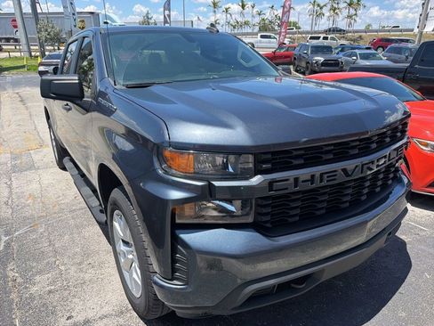 Used 2021 Chevrolet Silverado 1500 Custom RWD image 2