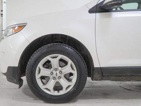 Used 2013 Ford Edge SEL image 18