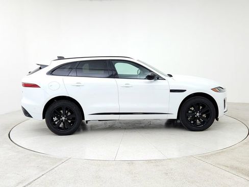 New 2026 Jaguar F-PACE R-Dynamic S image 4