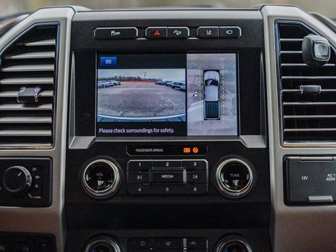 Certified 2020 Ford F250 King Ranch w/ Chrome Package image 38