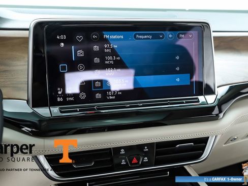 Used 2025 Volkswagen Atlas SE w/ Panoramic Sunroof Package image 25