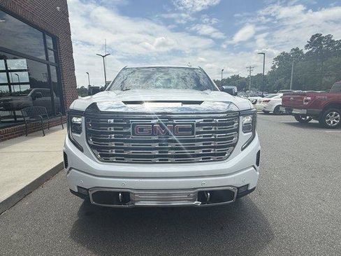 Used 2023 GMC Sierra 1500 Denali w/ Denali Reserve Package AWD/4WD image 10
