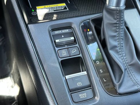 Used 2025 Honda CR-V EX-L image 32