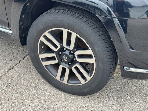 Used 2017 Toyota 4Runner Limited AWD/4WD image 5