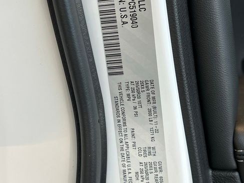 Used 2023 Jeep Grand Cherokee Altitude image 35