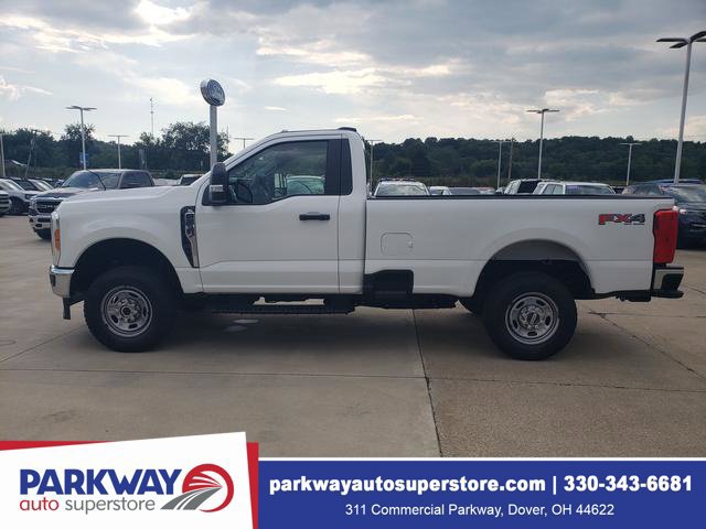 Certified 2023 Ford F250 XL w/ FX4 Off-Road Package AWD/4WD image 9