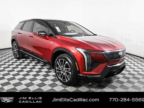 New 2025 Cadillac Optiq Sport 1 image 27