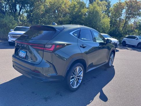 Certified 2025 Lexus NX 350h AWD w/ Accessory Package (2T) image 9