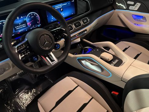 New 2026 Mercedes-Benz GLE 53 AMG 4MATIC image 9
