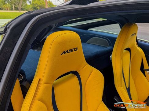 Used 2021 McLaren 765LT RWD image 38