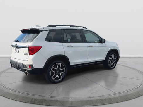 Used 2022 Honda Passport Elite image 8