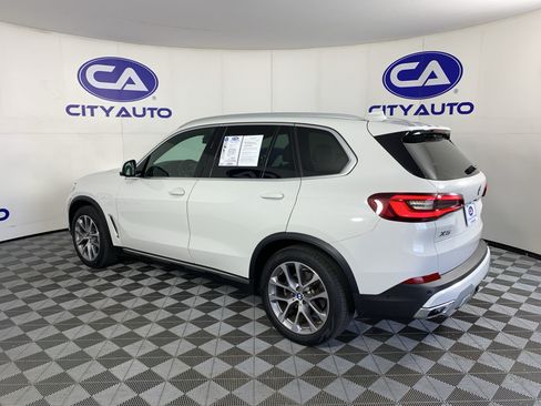 Used 2021 BMW X5 xDrive40i w/ Premium Package AWD/4WD image 5