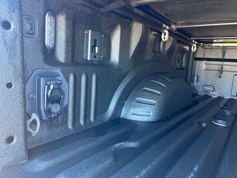 Used 2023 Ford F250 Limited image 12