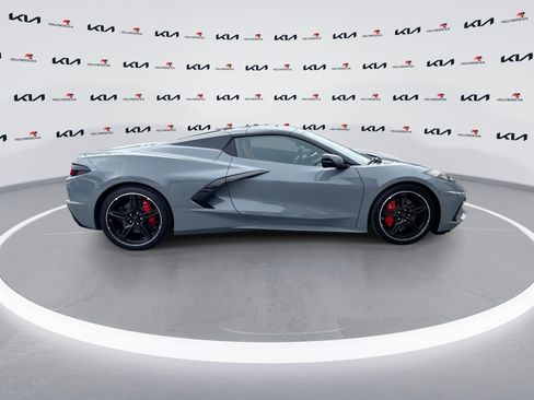 Used 2024 Chevrolet Corvette Stingray Convertible w/ 1LT RWD image 9