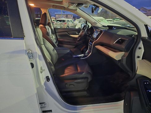 Used 2021 Subaru Ascent Limited w/ Technology Package image 7