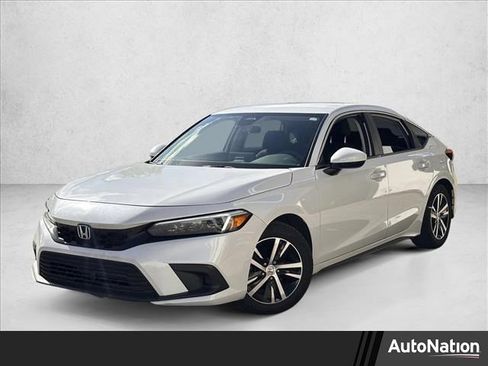 Used 2024 Honda Civic LX image 1