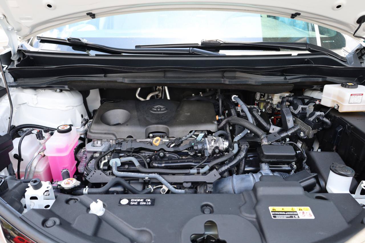 Used 2024 Toyota Sienna Limited FWD image 21