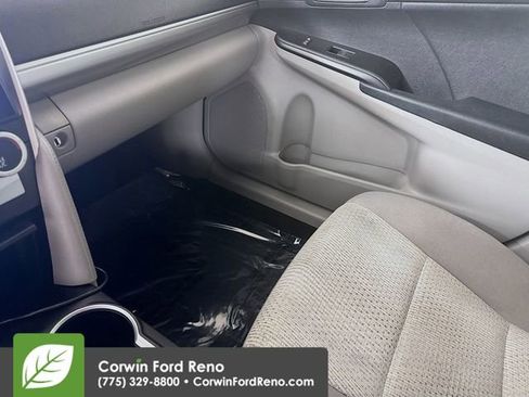 Used 2012 Toyota Camry LE FWD image 21