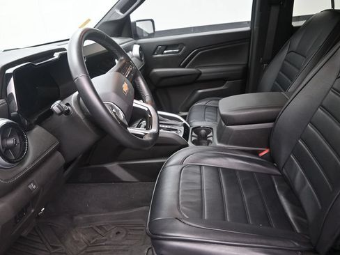 Used 2023 Chevrolet Colorado LT w/ LT Convenience Package RWD image 12