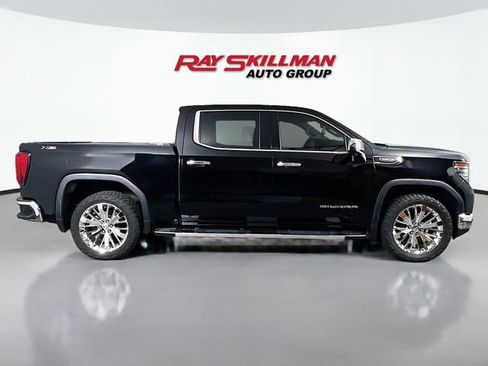 Used 2022 GMC Sierra 1500 SLT w/ SLT Premium Plus Package AWD/4WD image 7