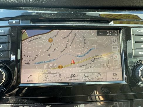 Used 2019 Nissan Rogue SL image 18