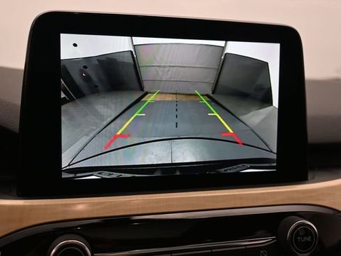 Certified 2022 Ford Escape Titanium w/ Titanium Elite Package image 23