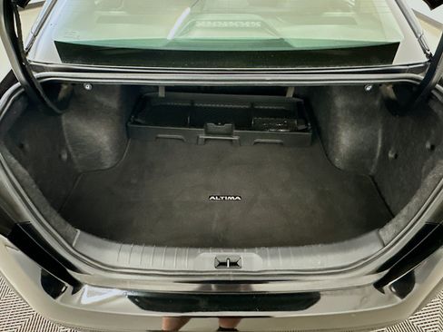 Used 2023 Nissan Altima 2.5 SV FWD image 29