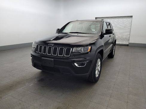 Used 2021 Jeep Grand Cherokee Laredo image 15