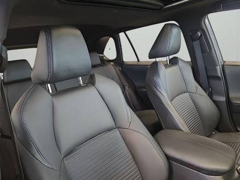 Used 2022 Toyota RAV4 XSE w/ XSE Grade Weather Package image 20