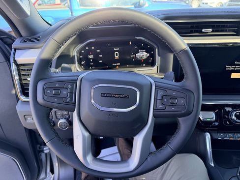 New 2026 GMC Sierra 1500 Denali w/ Denali Reserve Package image 17
