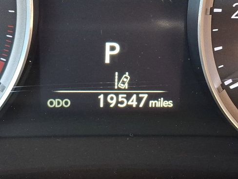 Used 2019 Lexus IS 300 AWD w/ Navigation Package image 20