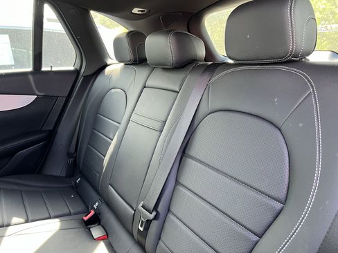 Certified 2022 Mercedes-Benz GLC 300 image 34