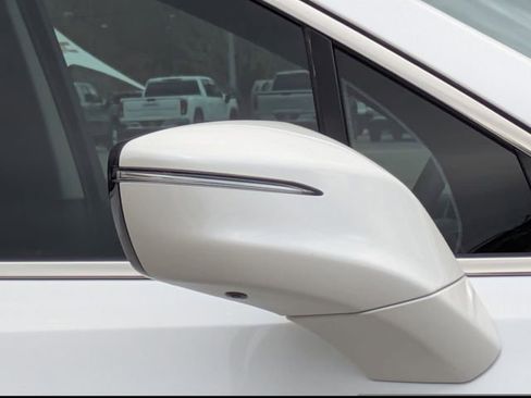 Certified 2021 Buick Enclave Avenir w/ Avenir Technology Package image 12